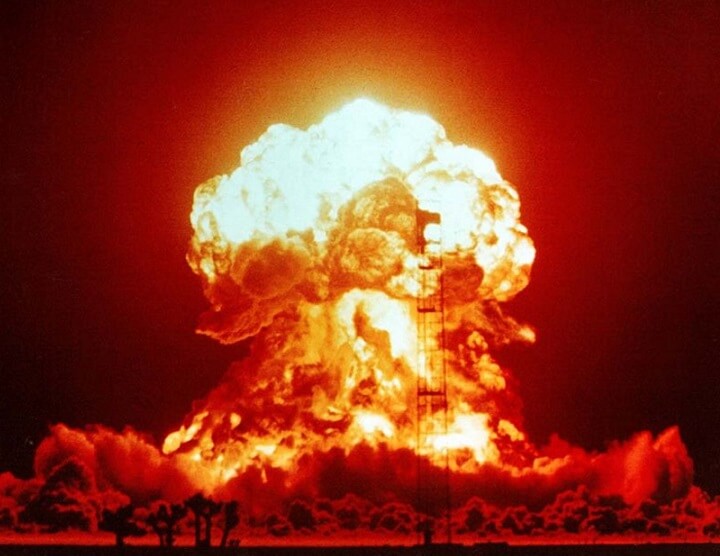 Man Predicts World War 3 to Start Next Week, Does It Line Up With Other End-Time Prophecies? Man Predicts World War 3 to Start Next Week, Does It Line Up With Other End-Time Prophecies?