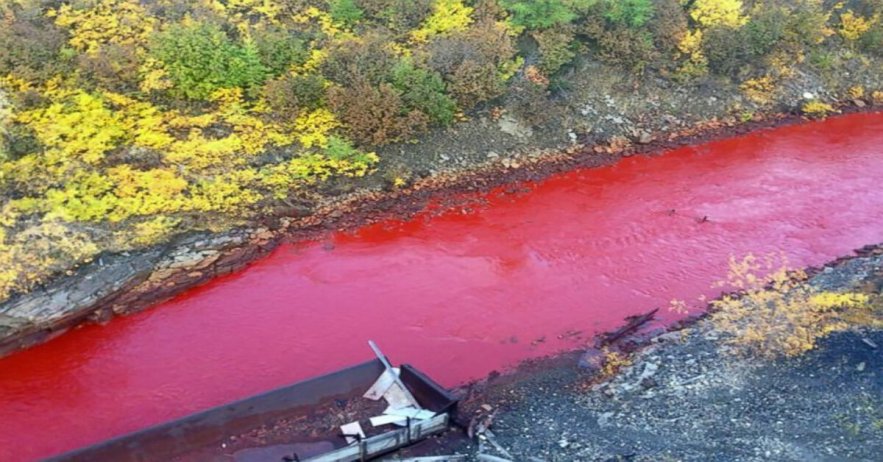 River in Russia Mysteriously Turns Blood Red River in Russia Mysteriously Turns Blood Red